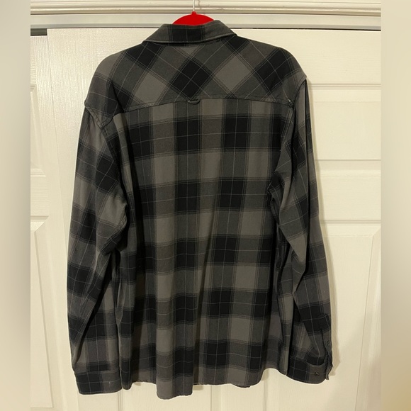 💥RIP CURL FLANNEL💥 - Picture 2 of 4